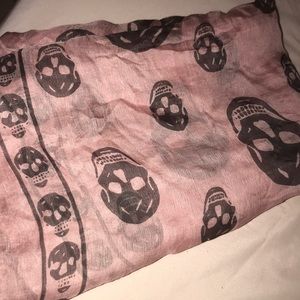 Alexander McQueen scarf